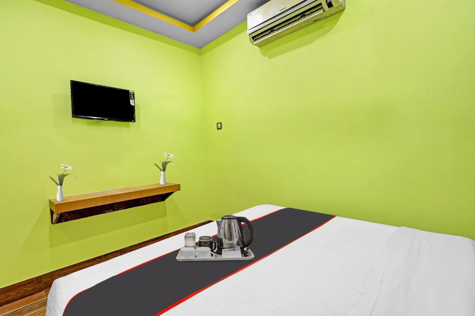 Hotel O Garchuk Market Formerly Trendz Stay גווהטי מראה חיצוני תמונה